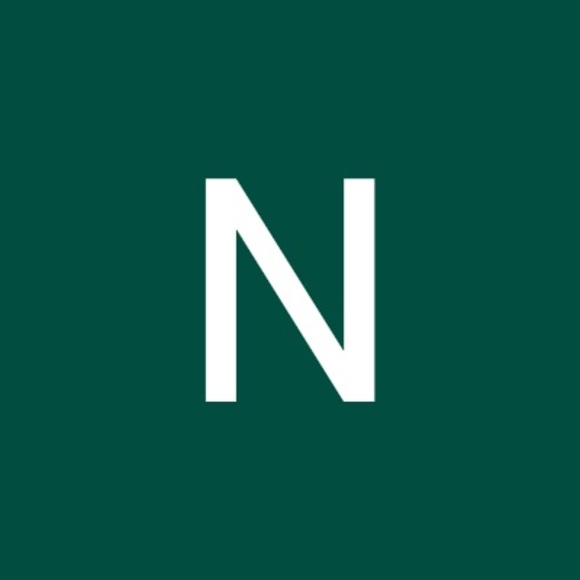 nadineamin